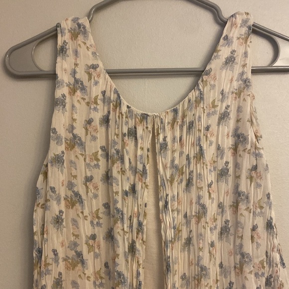 ⭐️Bellambia Floral 100% Lined Silk Overlay Sleeveless Blouse Size M - Picture 5 of 10